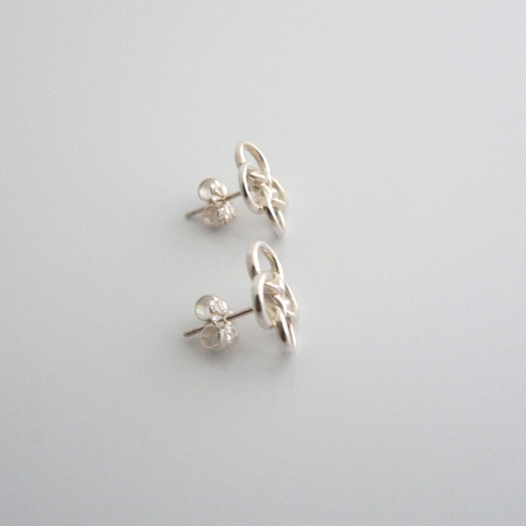 Tiffany & Co. Elsa Peretti Quadrifoglio Earrings - Picture 8 of 8